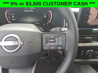 2026 Nissan Pathfinder Platinum