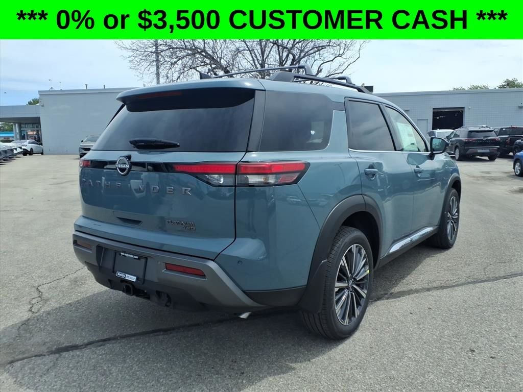 2026 Nissan Pathfinder Platinum