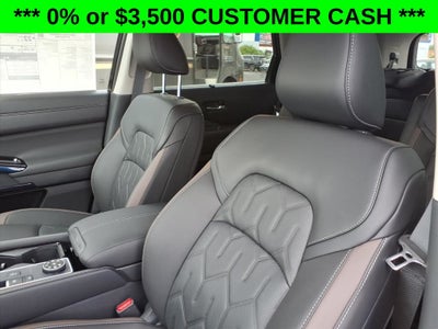 2026 Nissan Pathfinder Platinum