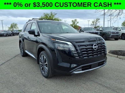 2026 Nissan Pathfinder Platinum