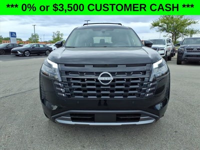 2026 Nissan Pathfinder Platinum