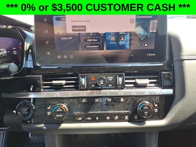 2026 Nissan Pathfinder Platinum