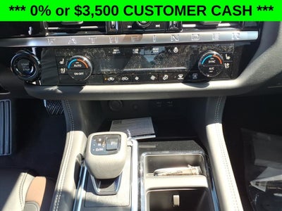 2026 Nissan Pathfinder Platinum