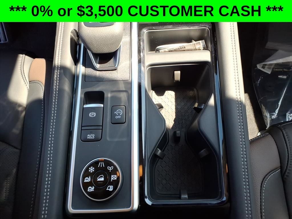 2026 Nissan Pathfinder Platinum