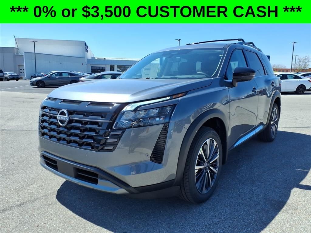 2026 Nissan Pathfinder Platinum