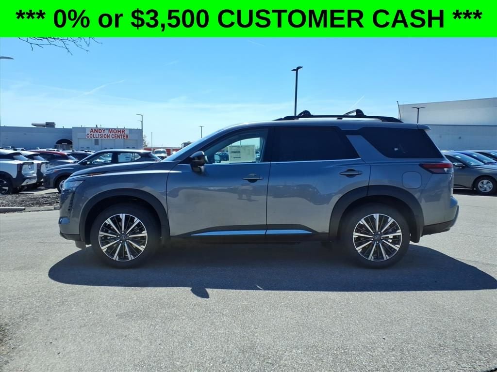 2026 Nissan Pathfinder Platinum