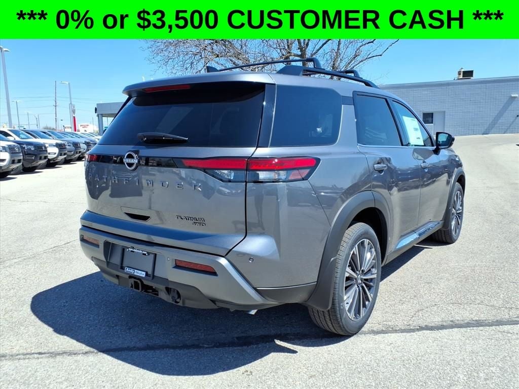 2026 Nissan Pathfinder Platinum