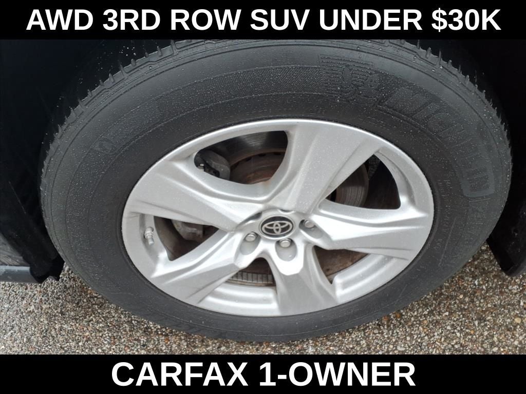 2022 Toyota Highlander L