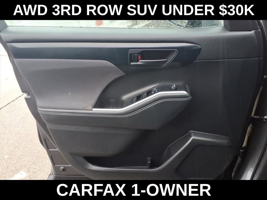 2022 Toyota Highlander L