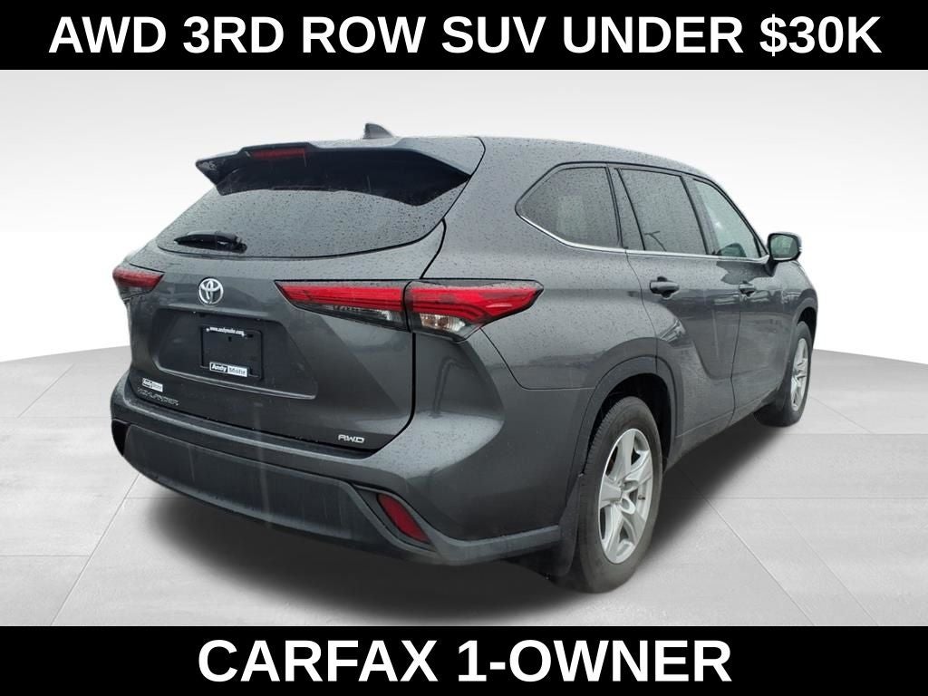 2022 Toyota Highlander L