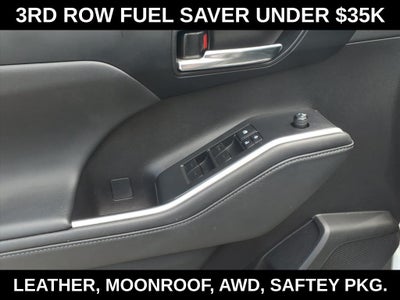 2022 Toyota Highlander Hybrid XLE