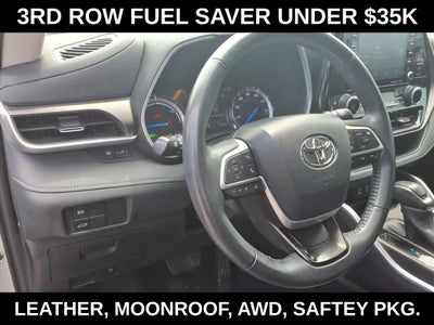 2022 Toyota Highlander Hybrid XLE