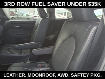 2022 Toyota Highlander Hybrid XLE