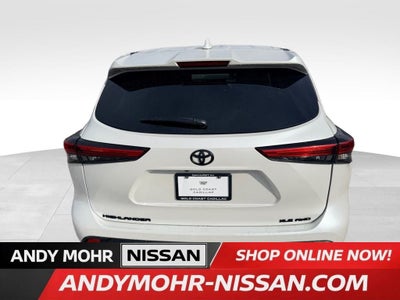 2022 Toyota Highlander XLE