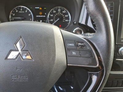 2020 Mitsubishi Outlander SE