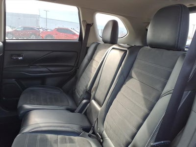 2020 Mitsubishi Outlander SE