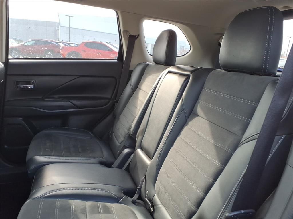 2020 Mitsubishi Outlander SE