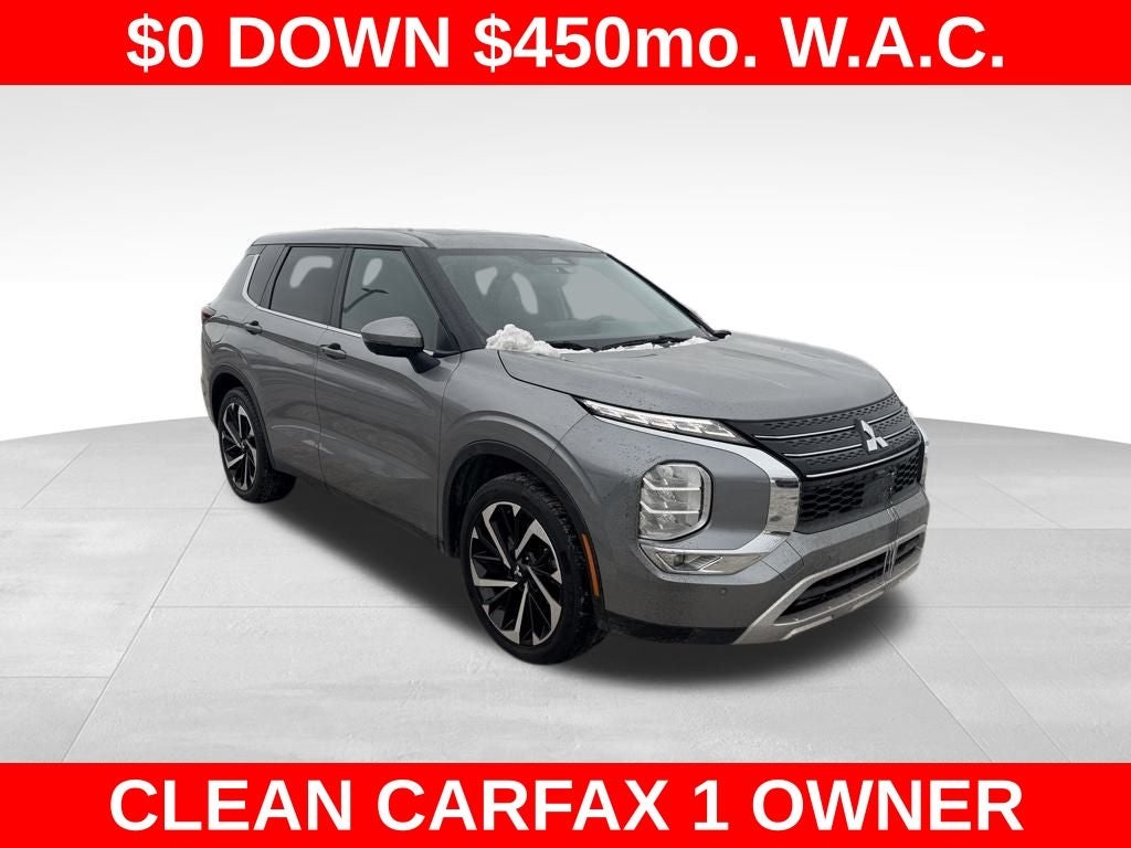 2024 Mitsubishi Outlander SE Black Edition w/Pano Roof