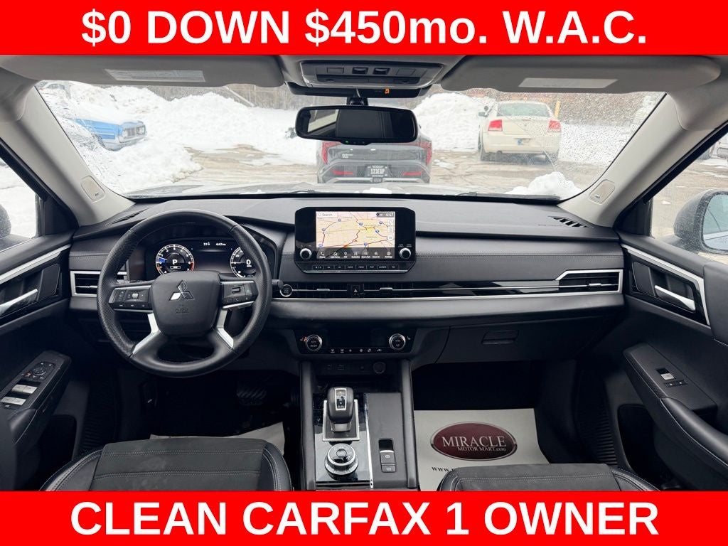 2024 Mitsubishi Outlander SE Black Edition w/Pano Roof