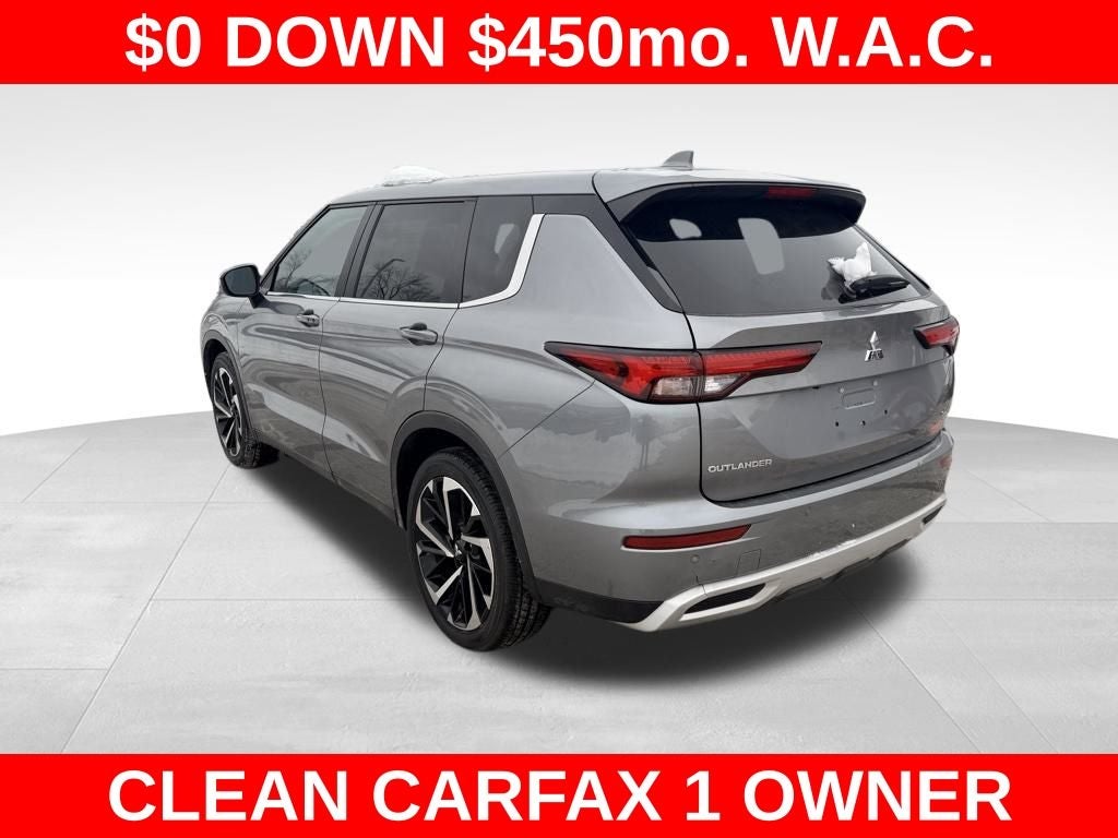 2024 Mitsubishi Outlander SE Black Edition w/Pano Roof