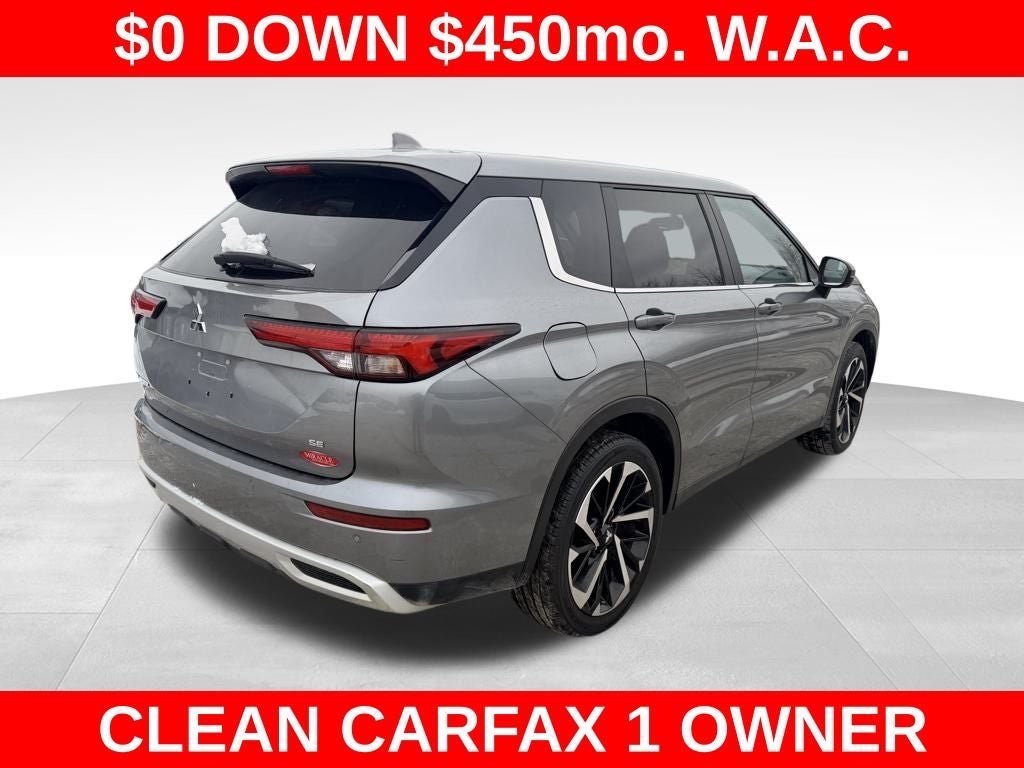 2024 Mitsubishi Outlander SE Black Edition w/Pano Roof