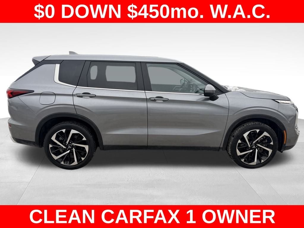 2024 Mitsubishi Outlander SE Black Edition w/Pano Roof