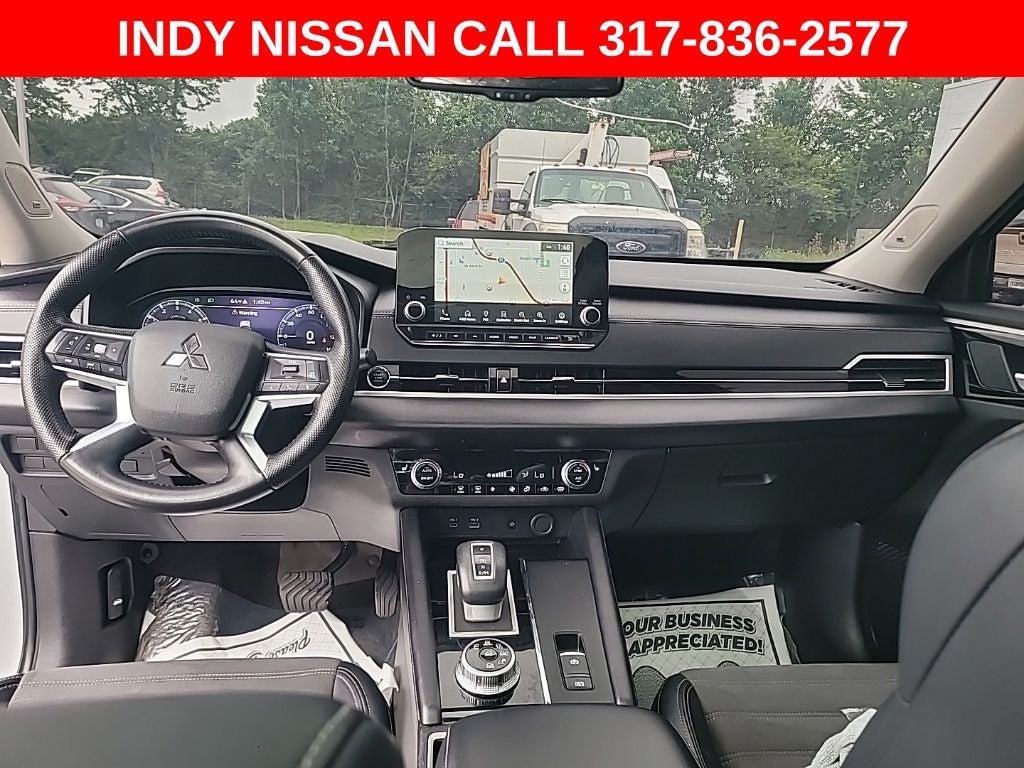 2024 Mitsubishi Outlander SE
