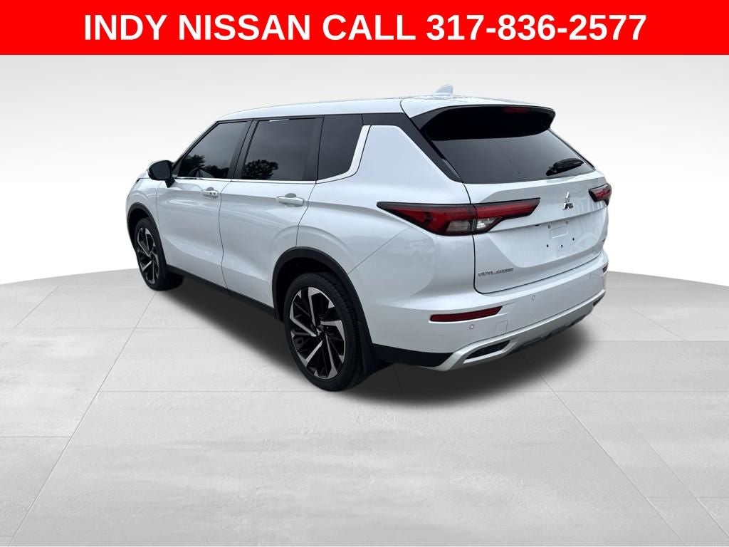 2024 Mitsubishi Outlander SE