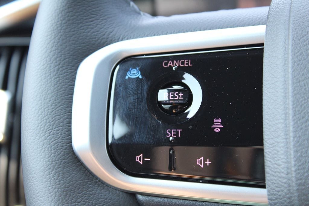 2025 Nissan Armada SL