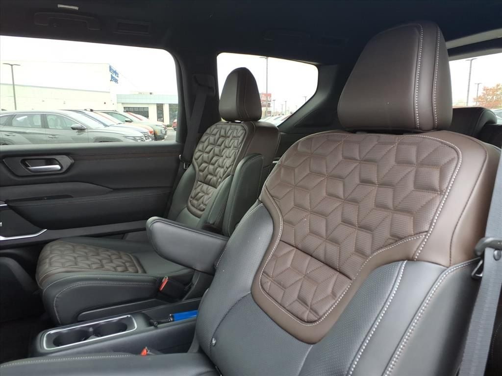 2025 Nissan Armada Platinum Reserve