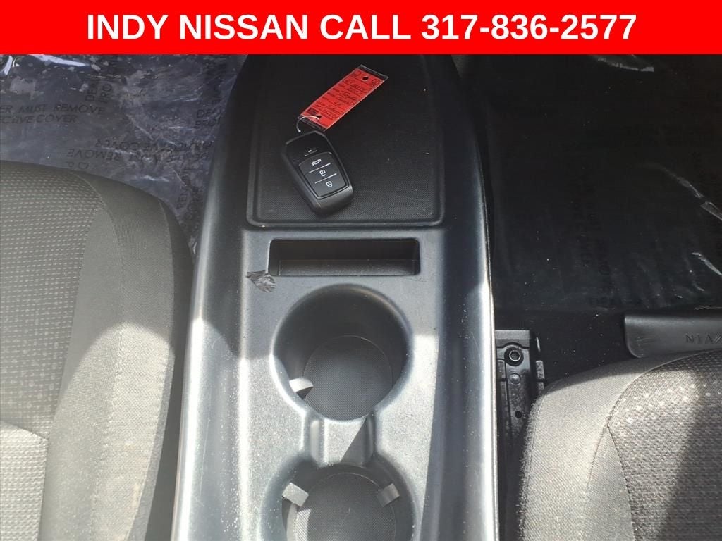 2021 Toyota Prius LE