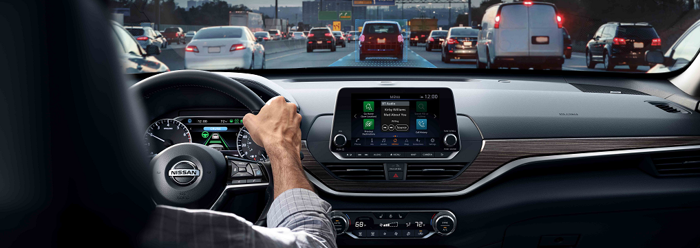 Nissan Dealer New Pendleton IN