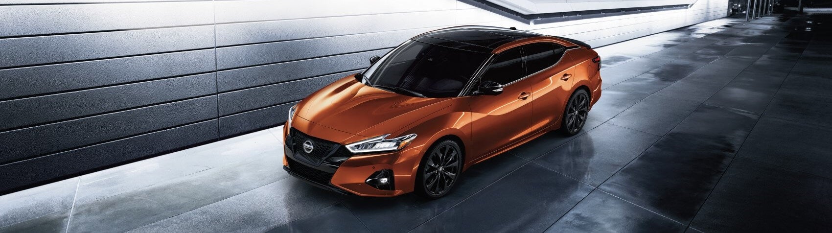 Nissan Maxima vs Toyota Camry