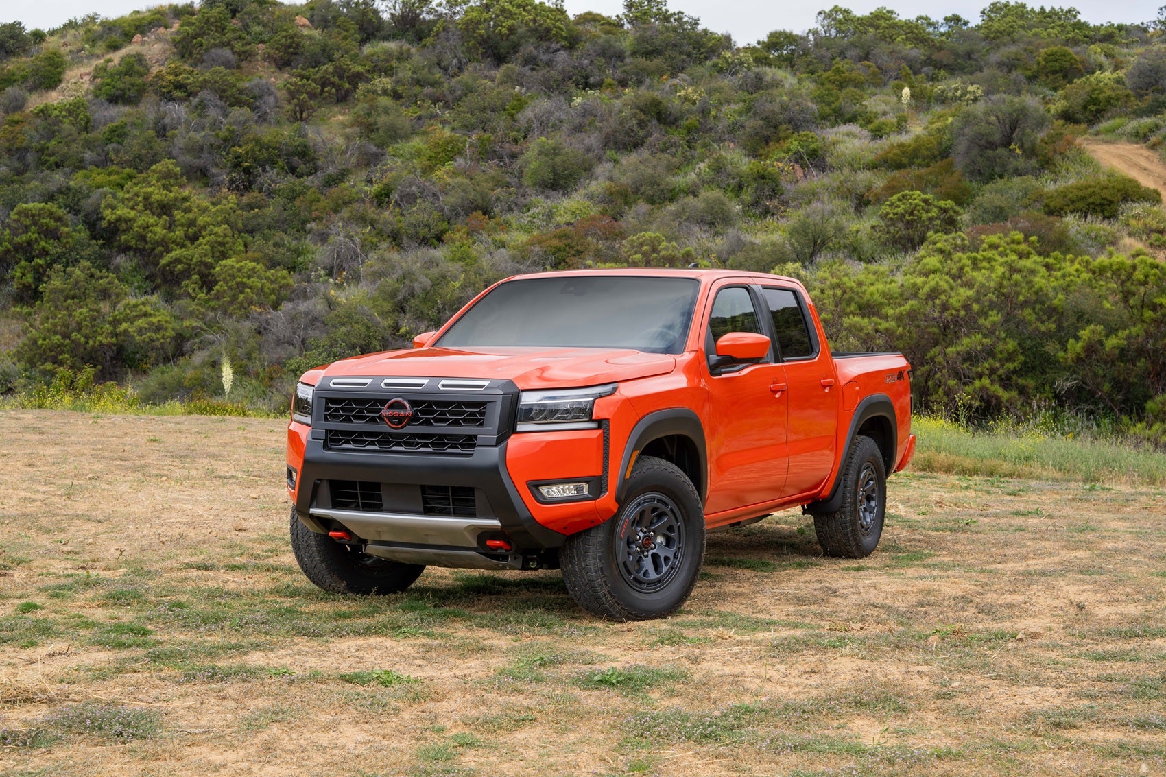 Buying vs. Leasing a Nissan Frontier